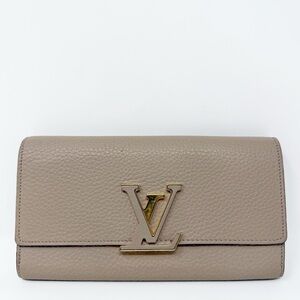 Louis Vuitton Capucines Taurillon Leather Wallet Beige Gold LV Womens